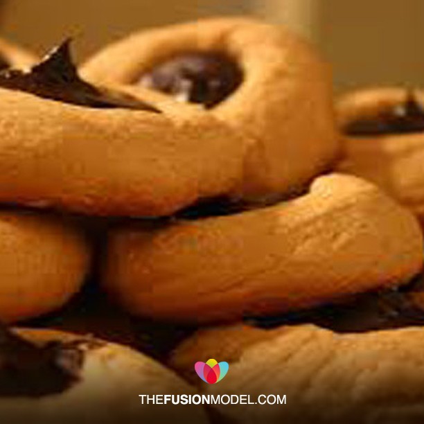 Chocolate-Peanut Butter Thumbprint Cookie