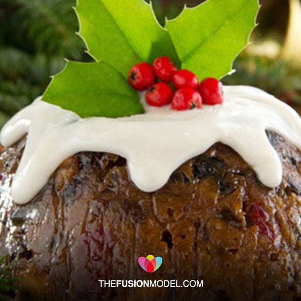 Christmas Pudding with Rum Cream